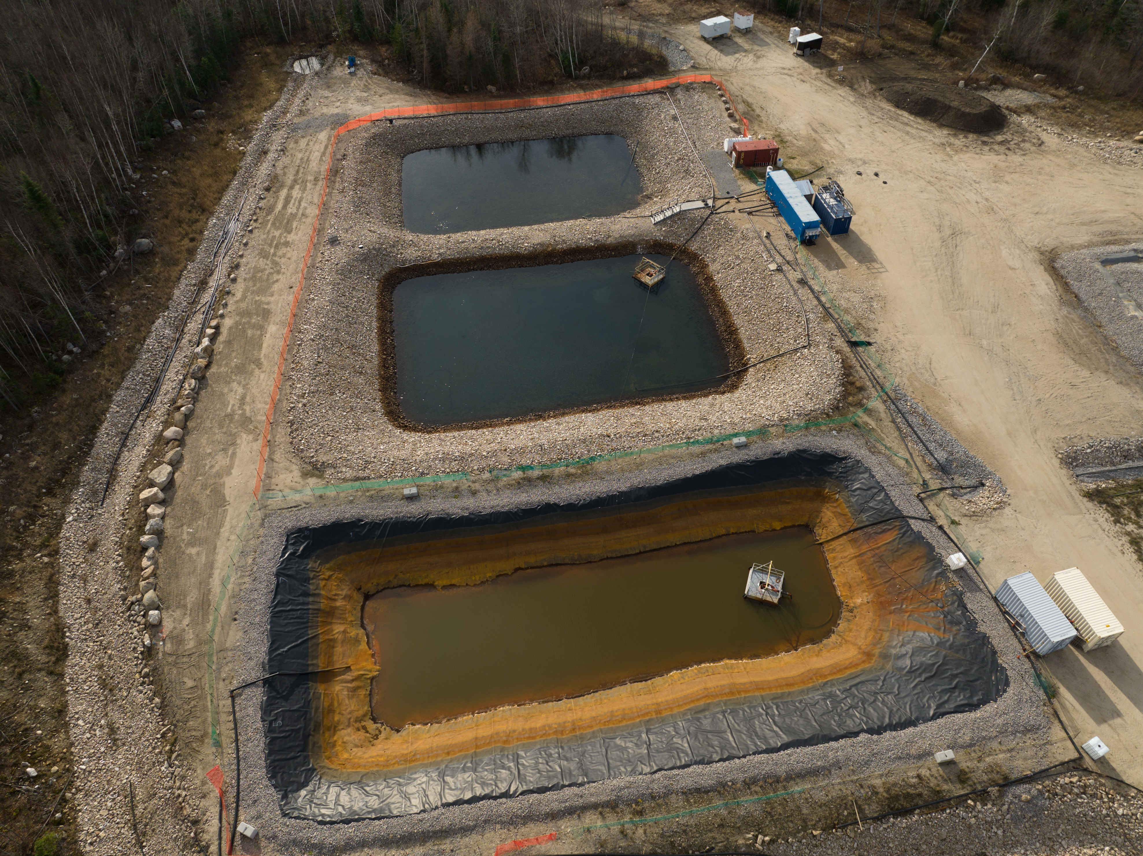 Bassin de décantation - mine NMG